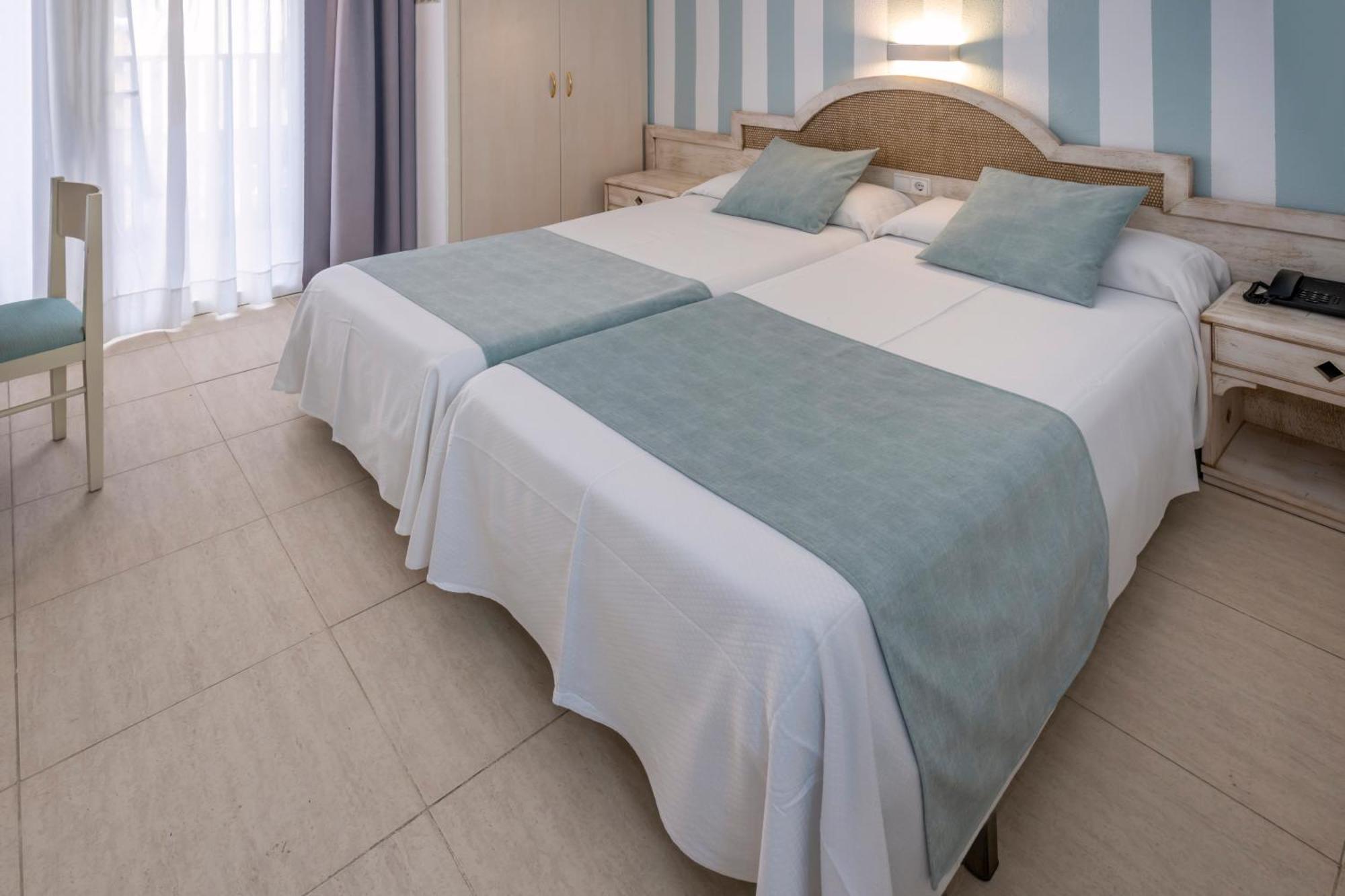 Merce Pineda De Mar Habitación foto